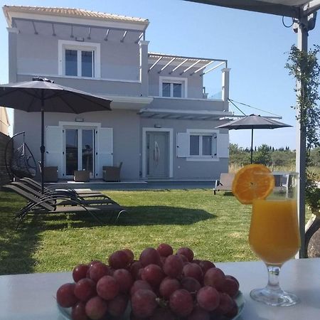 Spiridoula Luxury Villa Roda  Exteriér fotografie