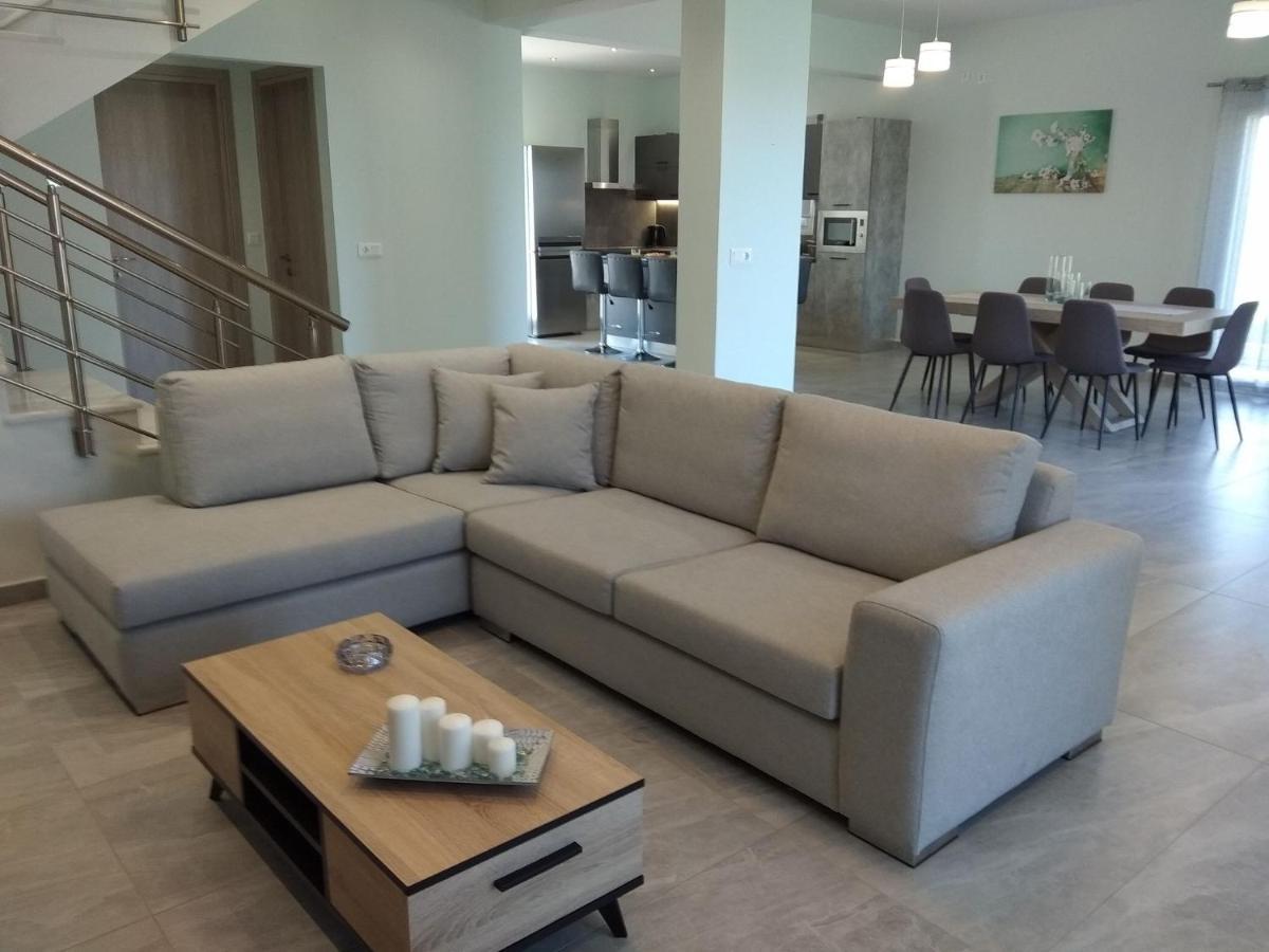 Spiridoula Luxury Villa Roda  Exteriér fotografie